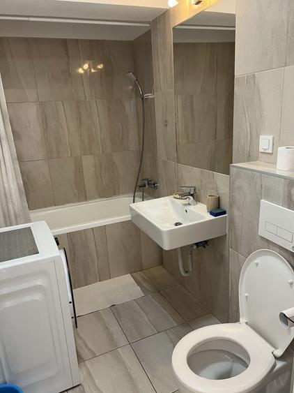 Apartament de inchiriat , 2 camere+loc de parcare - 10