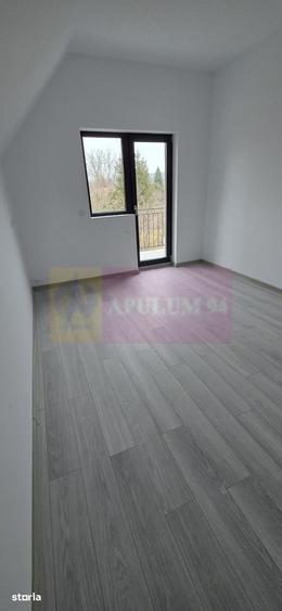 Casă cu 4 camere cu Teren 450 Mp în Brebu