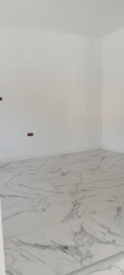 Apartament cu 3 camere decomandat în Găgeni