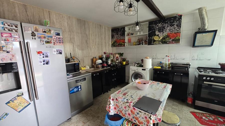 Casă cu 4 camere cu Canalizare în Mamaia-Sat