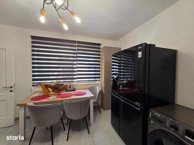 Casă cu 4 camere în Central