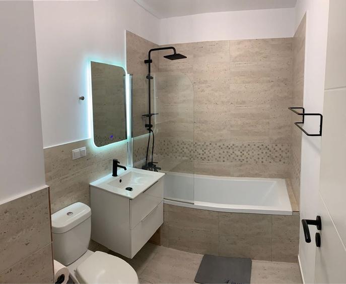 Apartament cu 2 camere decomandat în Florești
