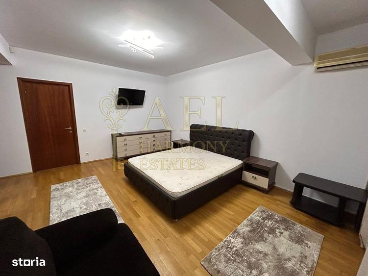 Apartament cu 4 camere decomandat, mobilat în Nordului