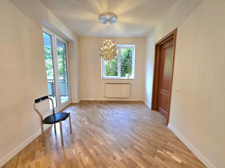Apartament cu 3 camere în Herăstrău