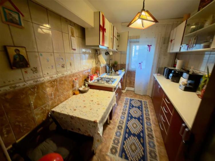 Apartament 3 camere Pacurari - 4