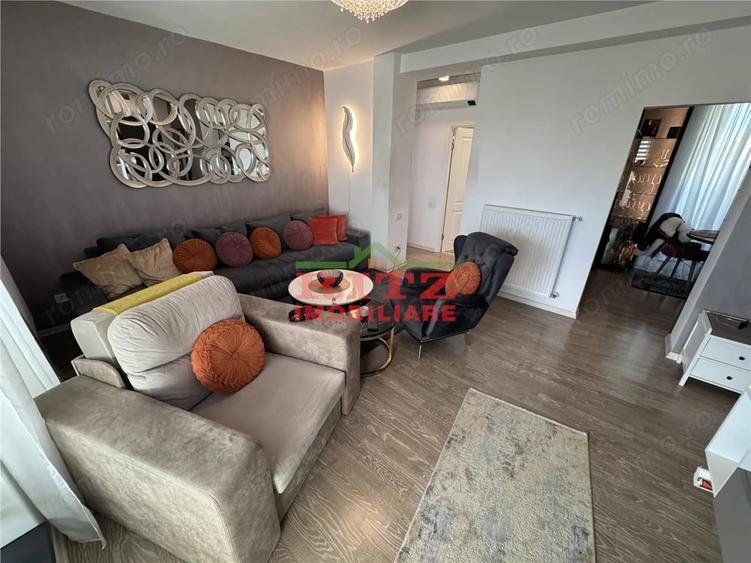 Apartament cu 2 camere decomandat în Central