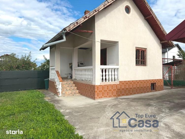 Casă cu 4 camere cu Teren 1676 Mp în Central
