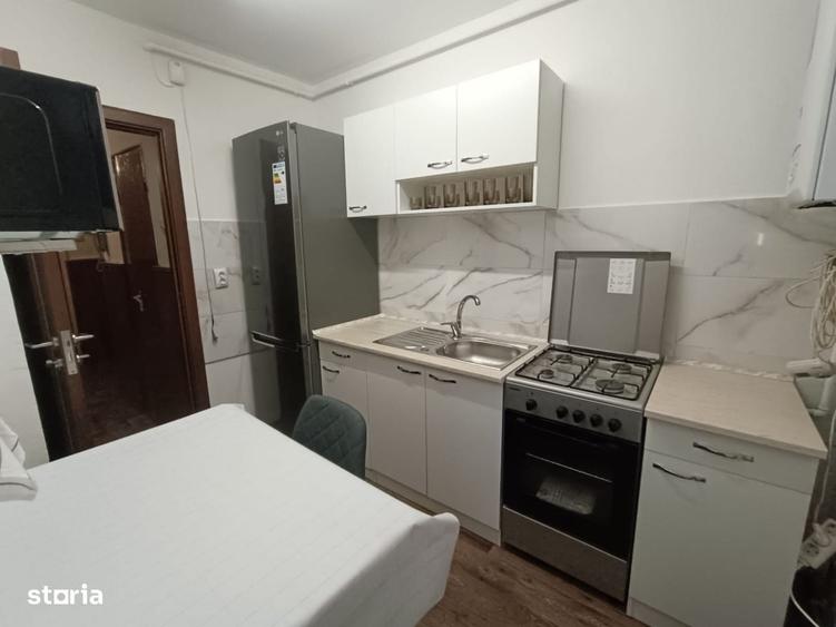 Inchiriere apartament 2 camere, Calea Bucuresti, Etaj 2 , 400 /luna - 7