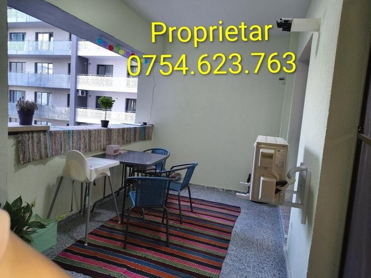 Apartament cu 3 camere semidecomandat în Titan
