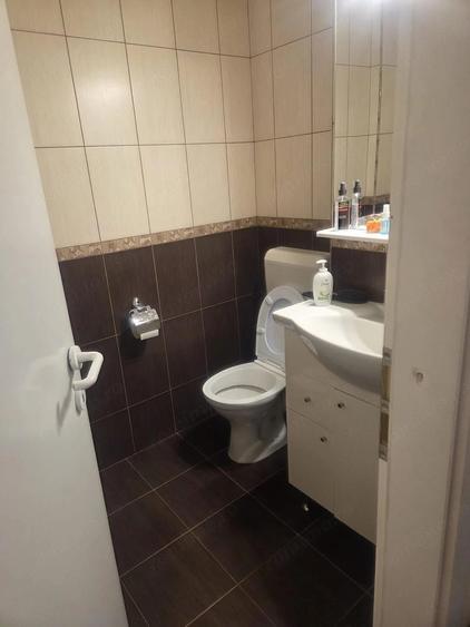Apartament cu 3 camere decomandat în Tudor