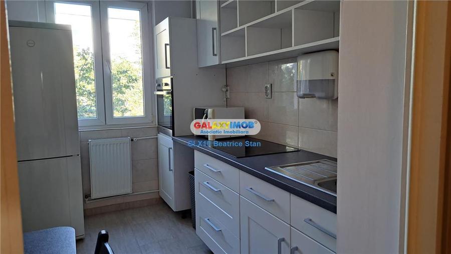 Apartament cu 3 camere decomandat, mobilat în Drumul Taberei