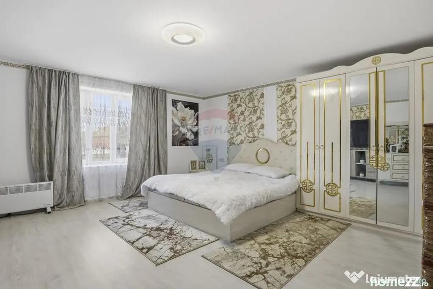 Casă cu 3 camere cu Teren 1439 Mp în Satu Mare