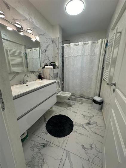 Apartament cu 2 camere decomandat, mobilat în Valea Adâncă