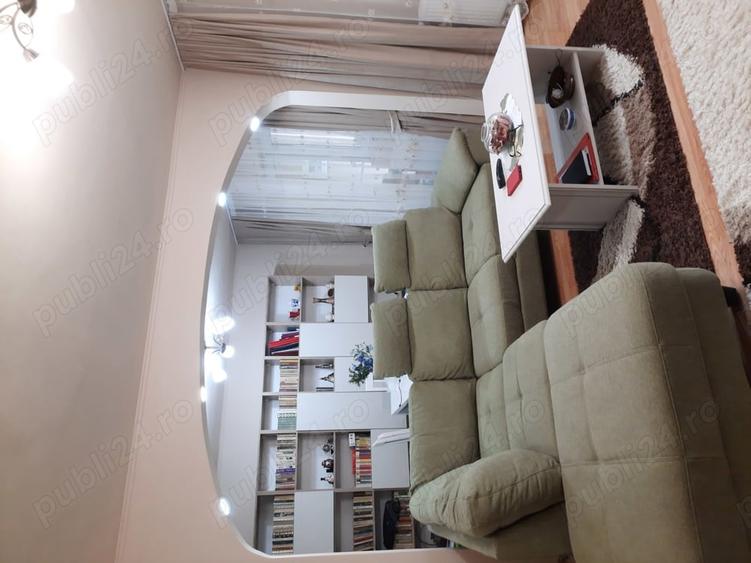 Apartament cu 4 camere decomandat în Micălaca