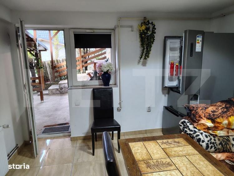 Casă cu 4 camere în Săcălaia