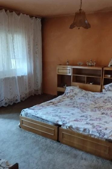 Apartament cu 2 camere decomandat în Bucovina