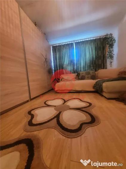 Apartament Modern 2 Camere la Mansarda, Poarta 6 - 8