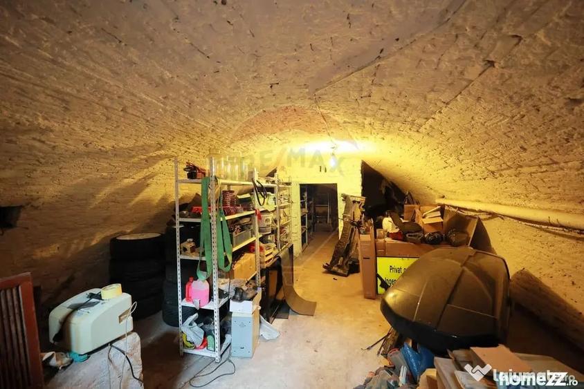Casă cu 5 camere cu Teren 340 Mp în Ultracentral