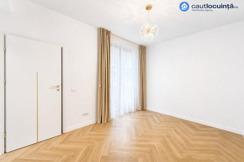 Casă individuală cu 4 camere cu Teren 110 Mp în Tunari