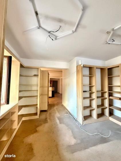 Spațiu comercial, de 147 mp, în Valea Oltului