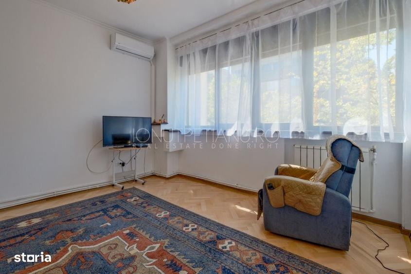 Apartament cu 4 camere în Dacia