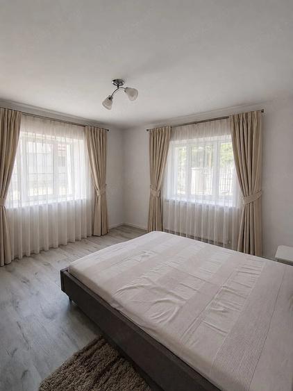 Casă cu Teren 400 Mp în Sânnicoară