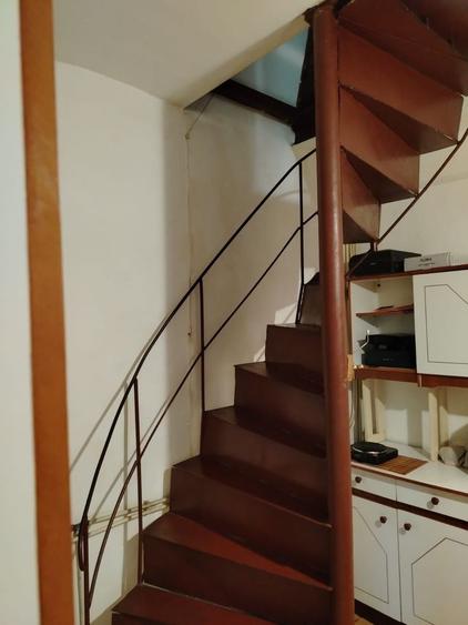 Apartament cu 2 camere decomandat, mobilat în Victoriei