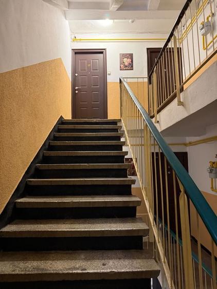 Apartament cu 2 camere decomandat, mobilat în Central