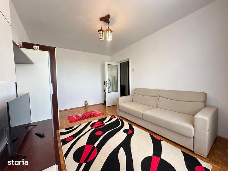 Apartament cu 2 camere decomandat în Mazepa 1