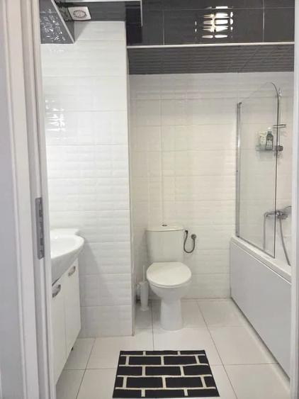 Apartament cu 3 camere semidecomandat, mobilat în Dămăroaia