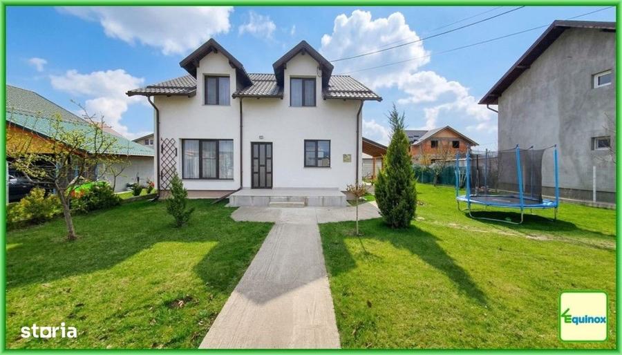 Casă cu 4 camere în Piatra