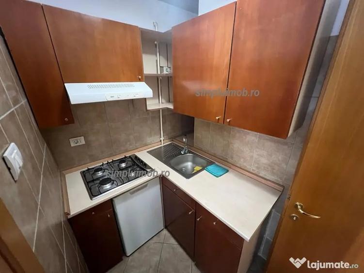 Apartament cu 2 camere semidecomandat în Armeneasca