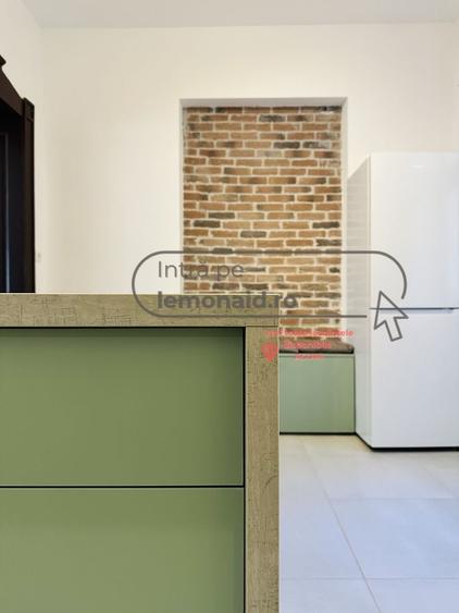 Apartament cu 2 camere circular în P-ța Unirii
