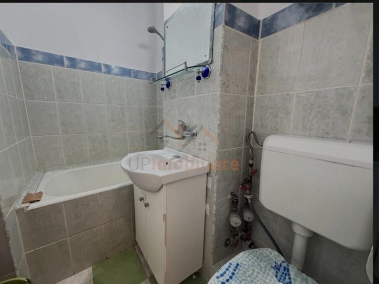 Apartament cu 2 camere semidecomandat în Exterior Vest