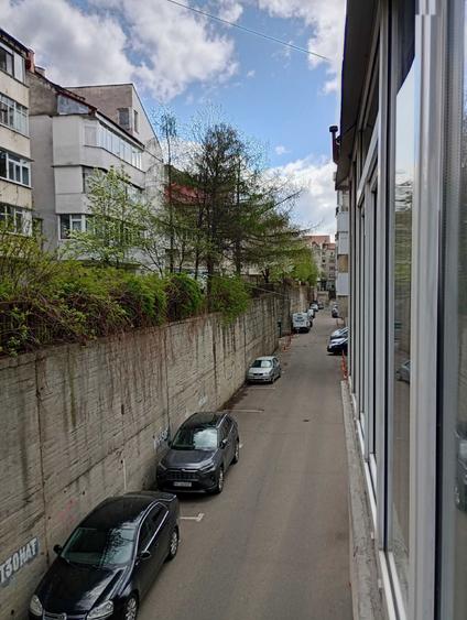 Garsonieră decomandată în Mărăței