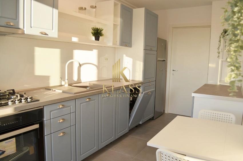 Apartament cu 2 camere decomandat, mobilat în P-ta Presei Libere