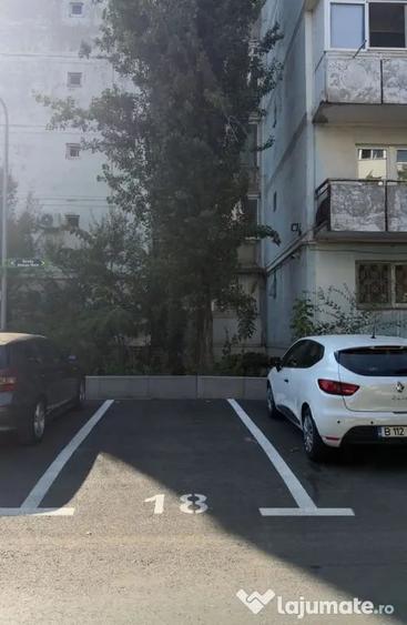 Apartament cu 3 camere decomandat în Giurgiului