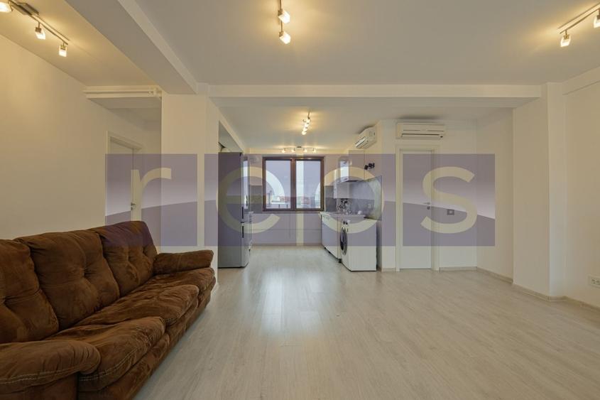 Apartament cu 4 camere decomandat, mobilat în Floreasca