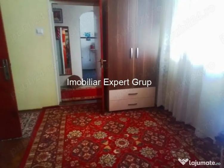 Apartament cu 3 camere decomandat în Calea Călărașilor