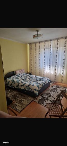 Casă cu 3 camere cu Teren 250 Mp în Central