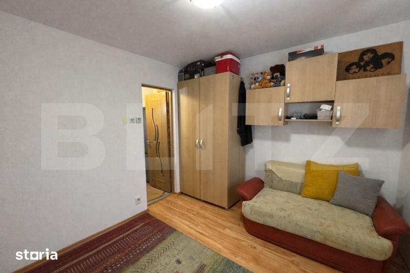 Apartament cu 3 camere în Dâmbu Pietros