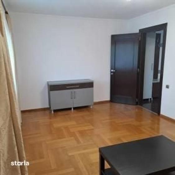 Apartament cu 2 camere decomandat în Ștrand