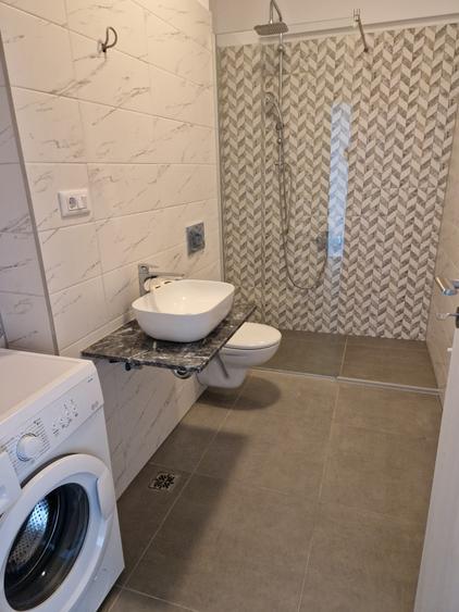 Apartament cu 2 camere nedecomandat, mobilat în Rulmentul