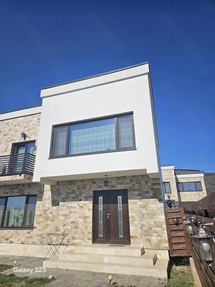 Vind casa in viforita com Aninoasa - 2