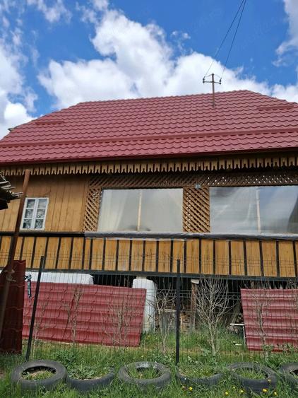 Casă cu 2 camere cu Teren 700 Mp în Vidra