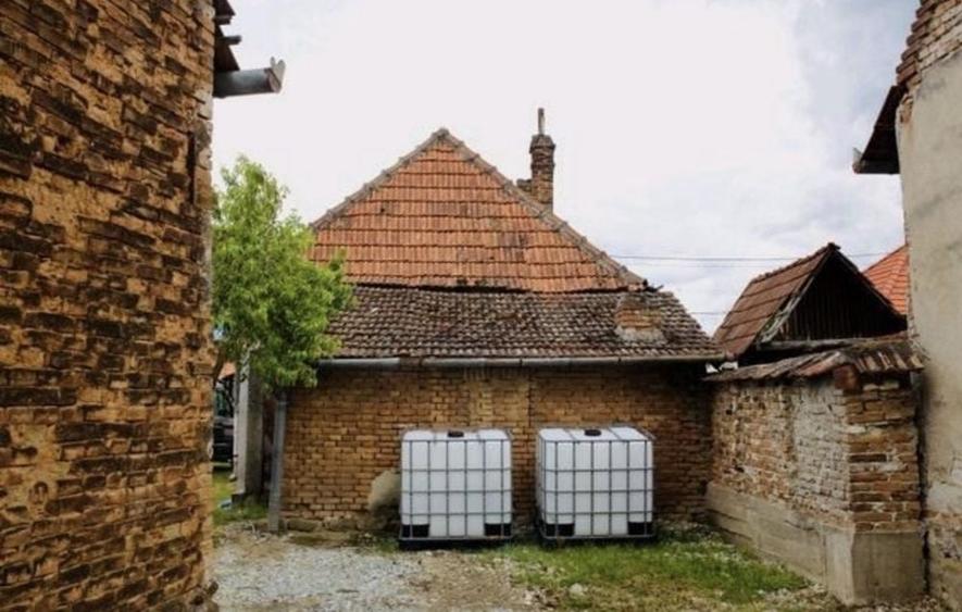 Spațiu comercial, în Central