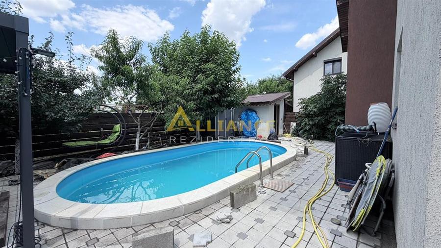 Casă individuală cu 4 camere cu Piscina în Berceni