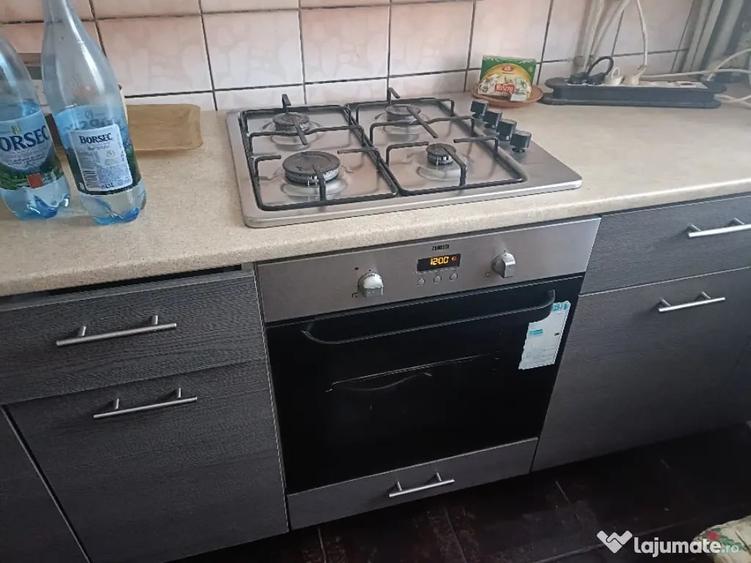 Apartament cu 2 camere decomandat în Exterior Vest