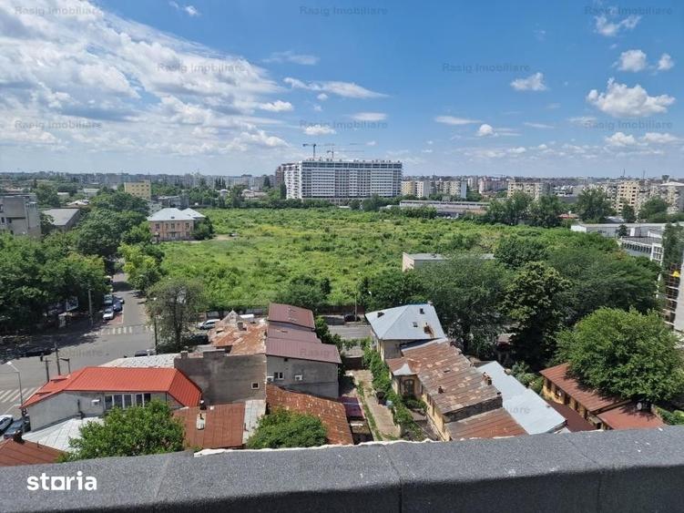 Apartament cu 5 camere în Parcul Carol