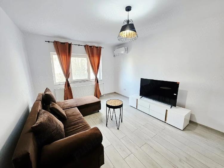 Apartament cu 2 camere decomandat în Faleza Nord